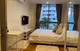 2-dormitorio apartamentos en condominio en Watthana, Tailandia. $343 000