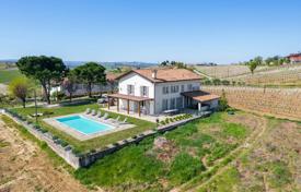 14 dormitorio villa en Nizza Monferrato, Italia. 1 100 000 €