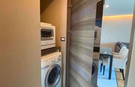 2-dormitorio apartamentos en condominio en Bang Rak, Tailandia. $461 000