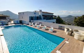 Villa – Provenza - Alpes - Costa Azul, Francia. 7 600 €  por semana
