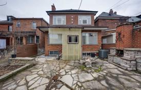 Casa de pueblo – Symington Avenue, Old Toronto, Toronto,  Ontario,   Canadá. C$2 103 000
