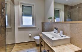 3 dormitorio piso 95 m² en Tivat city, Montenegro. 630 000 €