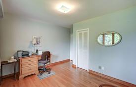 11 dormitorio casa de pueblo en Etobicoke, Canadá. C$2 284 000