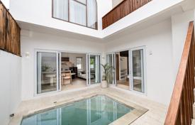 2 dormitorio villa 135 m² en Tibubeneng, Indonesia. $225 000