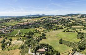 22 dormitorio finca rústica 507 m² en Torrita di Siena, Italia. 1 380 000 €