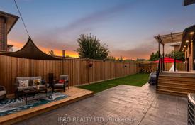 17 dormitorio casa de pueblo en Etobicoke, Canadá. C$2 445 000