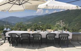 Villa – Fivizzano, Toscana, Italia. 895 000 €