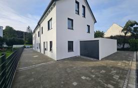 5 dormitorio adosado 118 m² en Baviera, Alemania. 598 000 €