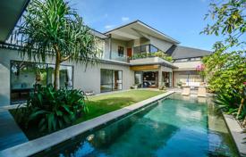 5 dormitorio villa 280 m² en Tibubeneng, Indonesia. $850 000