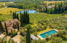 11 dormitorio finca rústica 293 m² en Bucine, Italia. 790 000 €