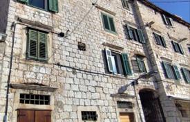 12 dormitorio casa de pueblo 450 m² en Sibenik, Croacia. 1 650 000 €