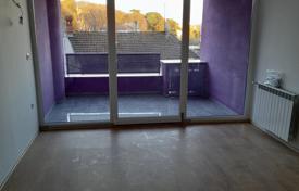 2 dormitorio piso 83 m² en Pula, Croacia. 233 000 €