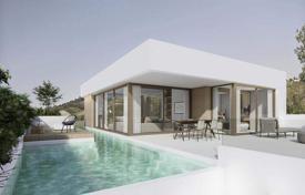 Esta nueva villa está en construcción en Finestrat. La propiedad cuenta con una piscina privada de 3.. 995 000 €