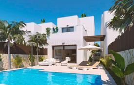 3 dormitorio villa 131 m² en Dehesa de Campoamor, España. 488 000 €