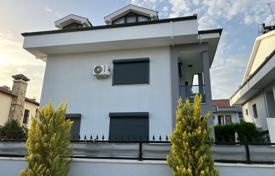 5 dormitorio villa 140 m² en Fethiye, Turquía. $413 000