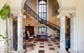 14 dormitorio villa en Biella, Italia. Price on request