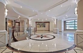 3 dormitorio piso en North York, Canadá. C$1 169 000