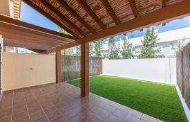 4 dormitorio adosado 230 m² en Las Lagunas de Mijas, España. 659 000 €