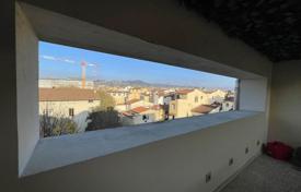 3 dormitorio piso 140 m² en Florencia, Italia. 1 200 000 €