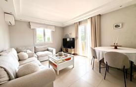 2 dormitorio piso 40 m² en Cannes, Francia. 257 000 €