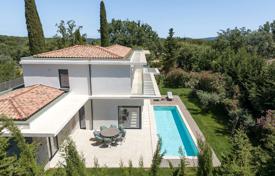 5 dormitorio villa en Mougins, Francia. 3 490 000 €