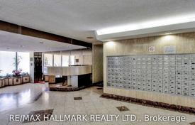5 dormitorio piso en North York, Canadá. C$838 000