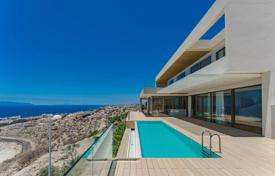 Villa – Costa Adeje, Islas Canarias, España. 4 200 000 €