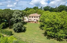 Villa – Trequanda, Toscana, Italia. 1 200 000 €