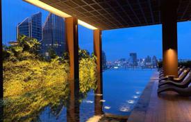 2-dormitorio apartamentos en condominio en Watthana, Tailandia. $689 000