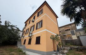 6 dormitorio casa de pueblo 138 m² en Rijeka, Croacia. 625 000 €