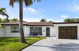 Villa – Lauderdale-by-the-Sea, Florida, Estados Unidos. $875 000