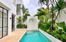 3 dormitorio villa 203 m² en Jalan Umalas, Indonesia. $334 000