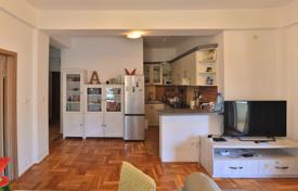 3 dormitorio piso 65 m² en Podostrog, Montenegro. 170 000 €