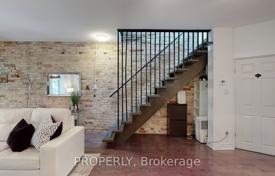 10 dormitorio adosado en Old Toronto, Canadá. C$2 077 000
