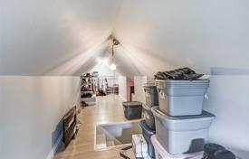 11 dormitorio casa de pueblo en Etobicoke, Canadá. C$2 484 000