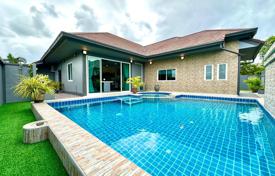 3 dormitorio villa 185 m² en Pattaya, Tailandia. $208 000