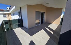 2 dormitorio piso 97 m² en Fažana, Croacia. 410 000 €