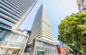 Piso – Charles Street East, Old Toronto, Toronto,  Ontario,   Canadá. C$779 000