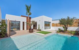 3 dormitorio villa 220 m² en Los Alcazares, España. 560 000 €