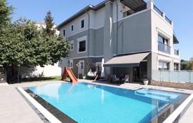 6 dormitorio villa 600 m² en Başakşehir, Turquía. $2 086 000