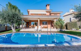 5 dormitorio villa 300 m² en Cambrils, España. 3 500 €  por semana