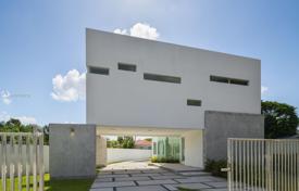 Villa – Miami, Florida, Estados Unidos. $1 599 000