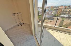 2 dormitorio piso 104 m² en Ravda, Bulgaria. 100 000 €