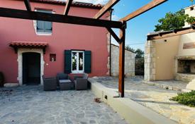 Villa – Unidad periférica de La Canea, Creta, Grecia. 420 000 €