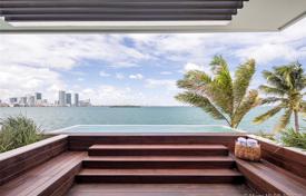 11 dormitorio villa 857 m² en Miami Beach, Estados Unidos. $18 500 000