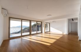 3 dormitorio piso 161 m² en Pržno, Montenegro. 475 000 €