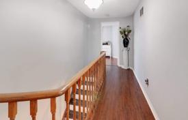 5 dormitorio adosado en North York, Canadá. C$1 647 000