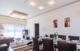3 dormitorio piso 130 m² en Neapolis, Chipre. 380 000 €