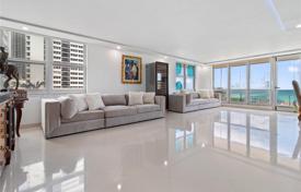 2-dormitorio apartamentos en condominio 182 m² en Hallandale Beach, Estados Unidos. $965 000