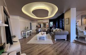 Piso 270 m² en Konyaalti, Turquía. 22 211 000 TRY